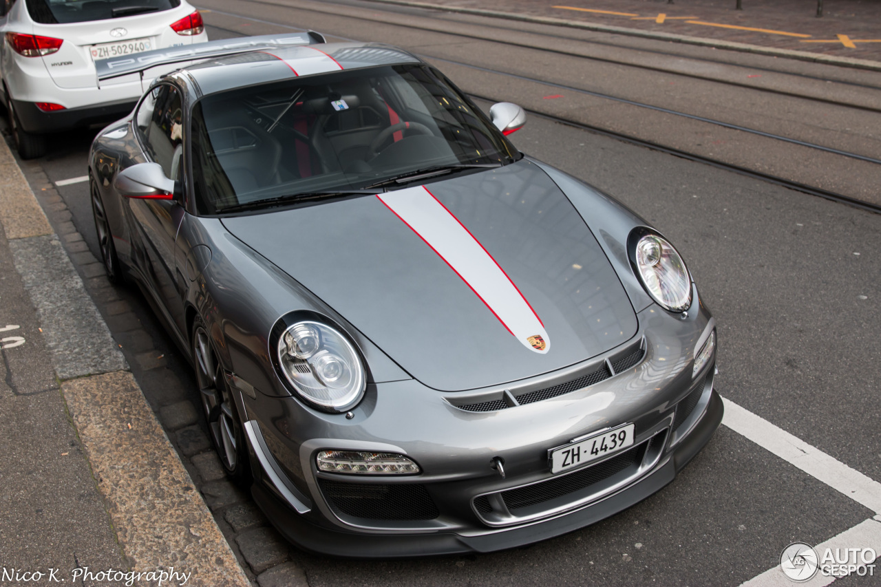 Porsche 997 GT3 RS 4.0