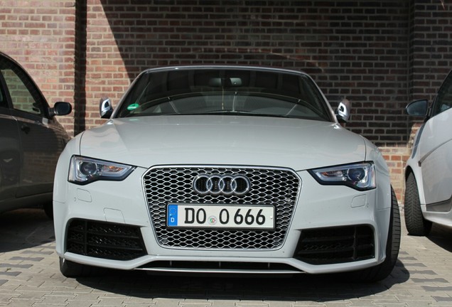 Audi RS5 Cabriolet B8