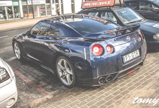 Nissan GT-R 2011