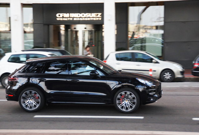 Porsche 95B Macan Turbo