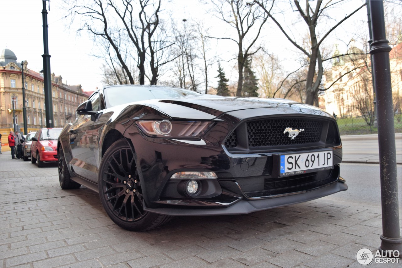 Ford Mustang GT 2015