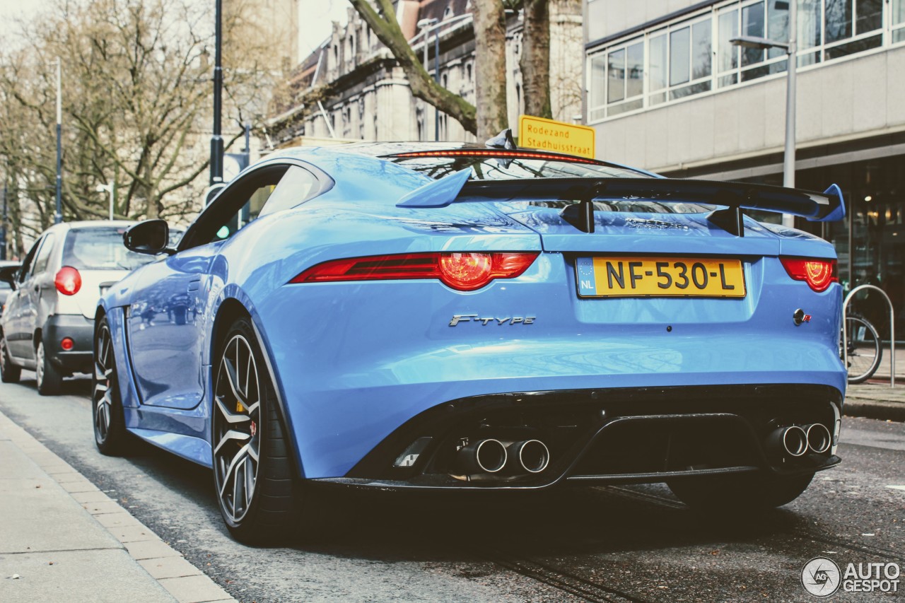 Jaguar F-TYPE SVR Coupé