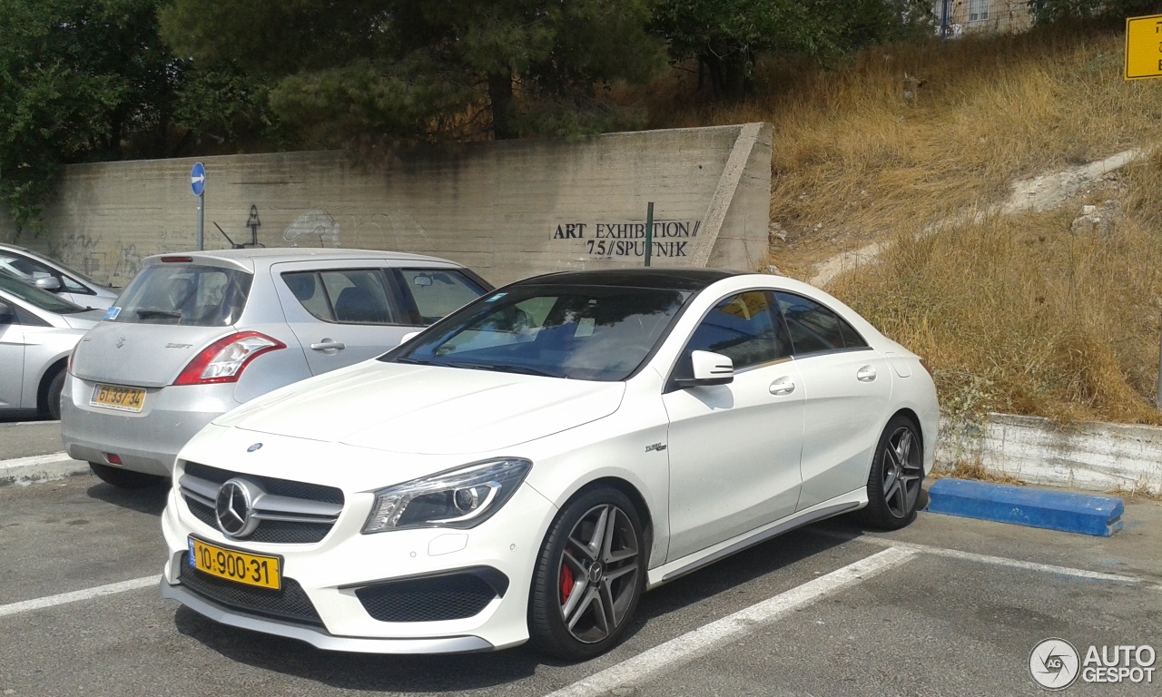 Mercedes-Benz CLA 45 AMG C117