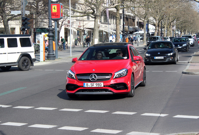 Mercedes-AMG A 45 W176 2015