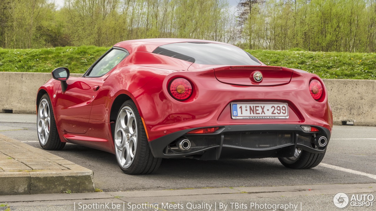 Alfa Romeo 4C Coupé