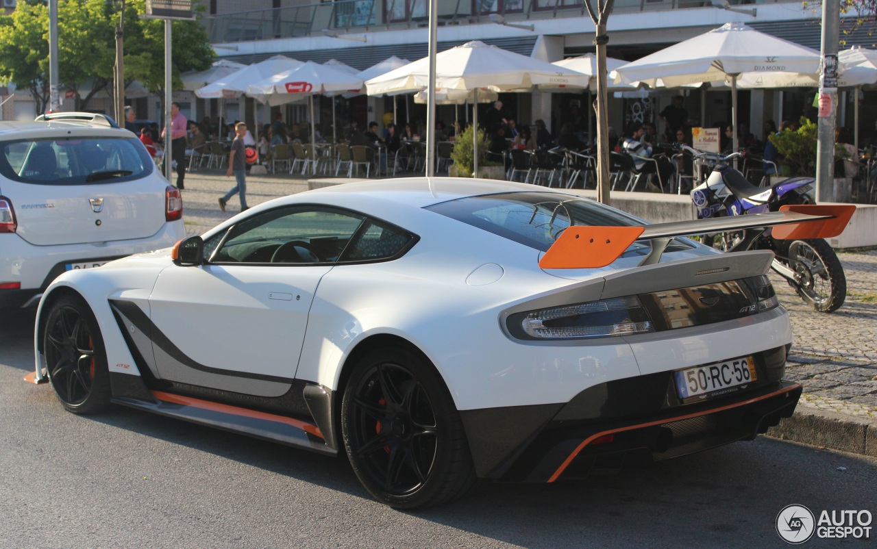 Aston Martin Vantage GT12