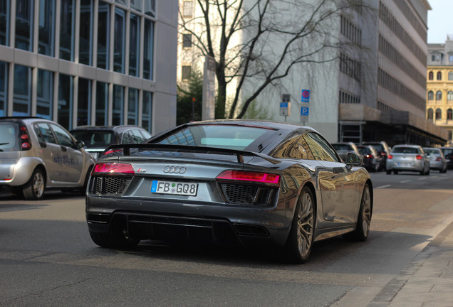 Audi R8 V10 Plus 2015