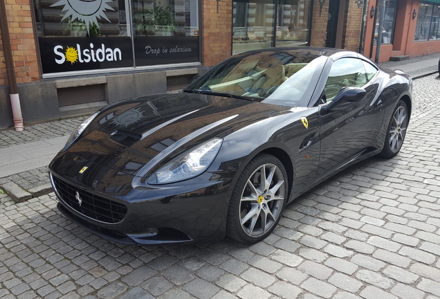 Ferrari California