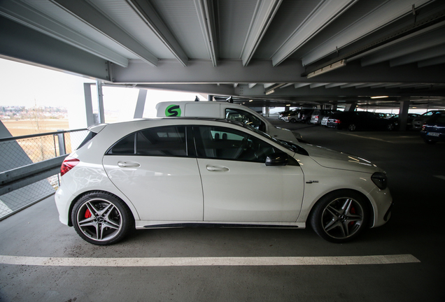 Mercedes-AMG A 45 W176 2015