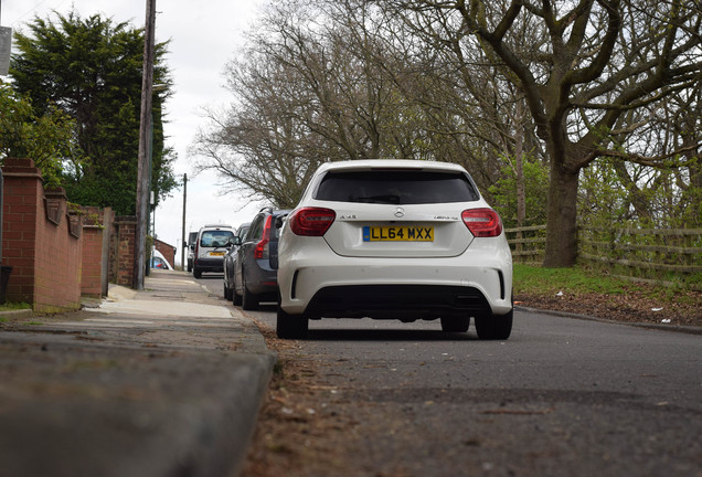 Mercedes-Benz A 45 AMG