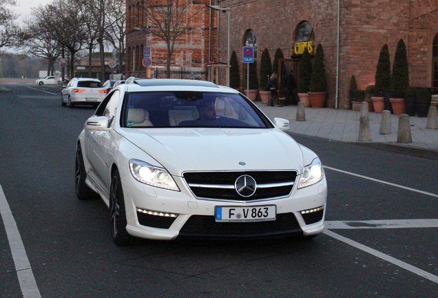 Mercedes-Benz CL 63 AMG C216 2011