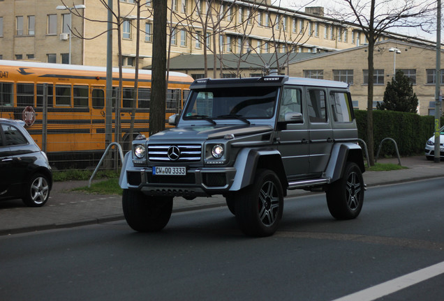 Mercedes-Benz G 500 4X4²