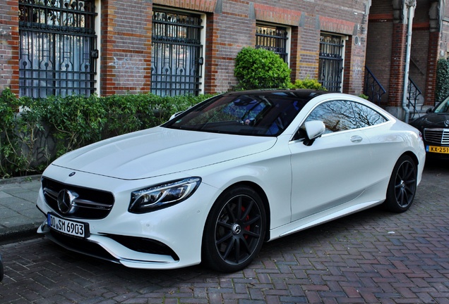 Mercedes-Benz S 63 AMG Coupé C217