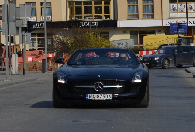 Mercedes-Benz SLS AMG Roadster