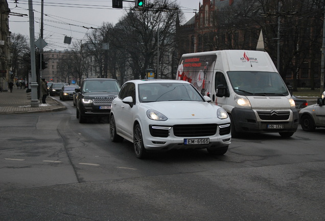 Porsche 958 Cayenne GTS MkII