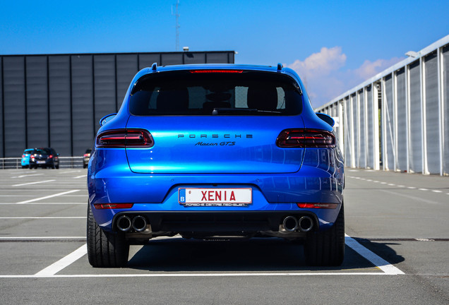 Porsche 95B Macan GTS