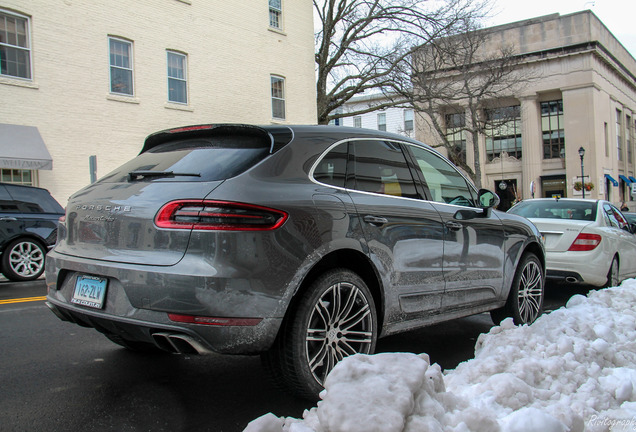 Porsche 95B Macan Turbo