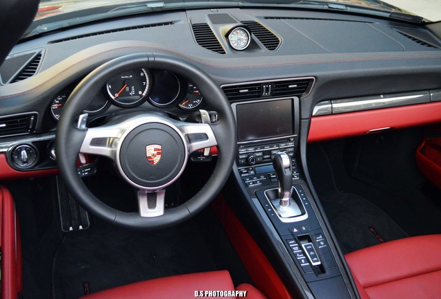 Porsche 991 Turbo S Cabriolet MkI