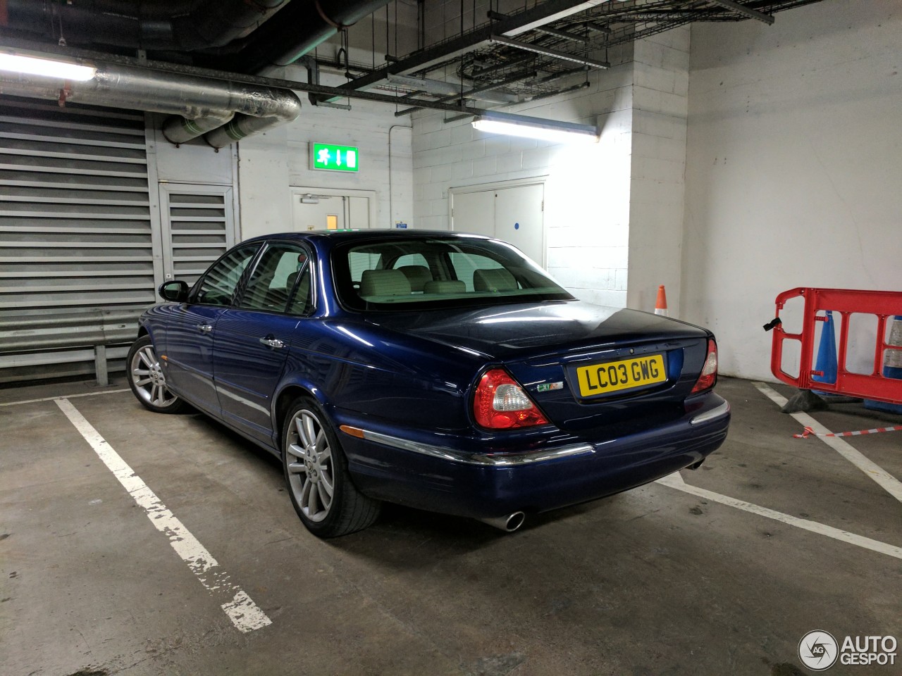 Jaguar XJR