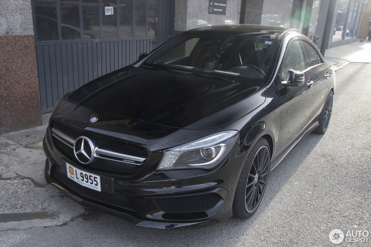 Mercedes-Benz CLA 45 AMG C117