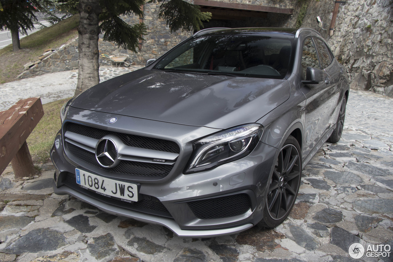 Mercedes-Benz GLA 45 AMG X156