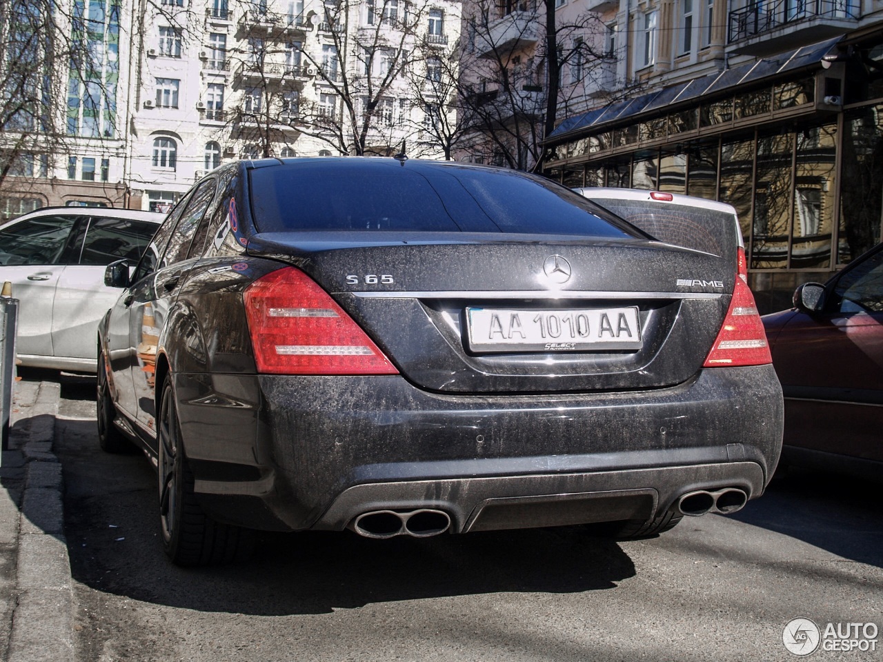 Mercedes-Benz S 65 AMG V221 2010