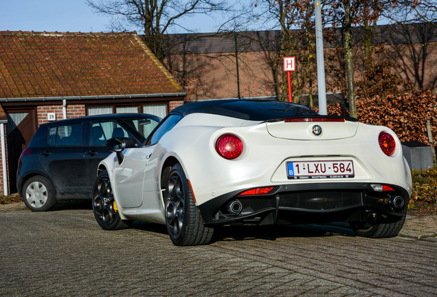 Alfa Romeo 4C Spider