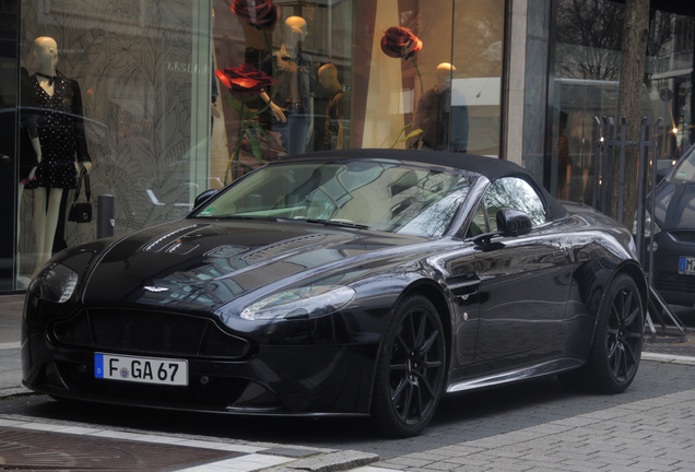 Aston Martin V12 Vantage S Roadster