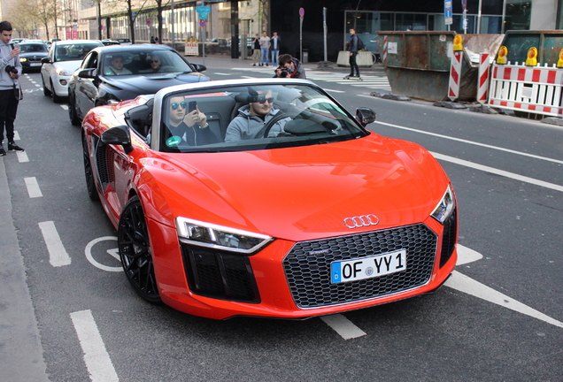 Audi R8 V10 Spyder 2016