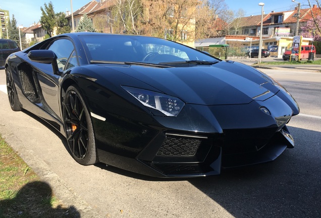 Lamborghini Aventador LP700-4