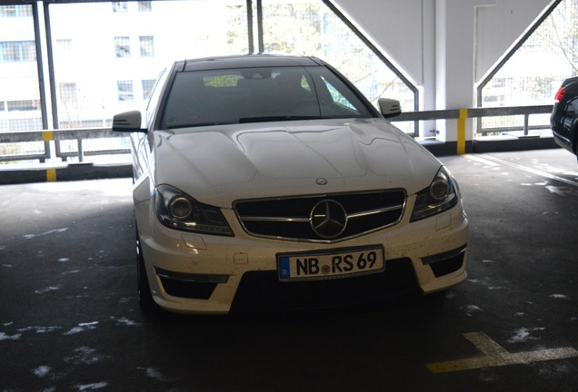 Mercedes-Benz C 63 AMG Coupé