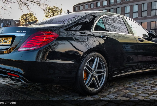 Mercedes-Benz S 65 AMG V222