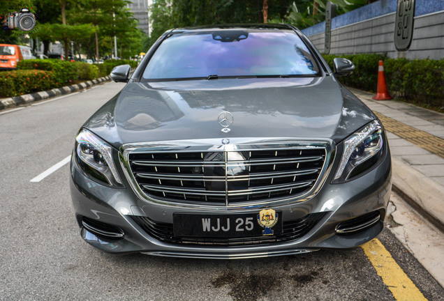 Mercedes-Maybach S 600 Guard X222