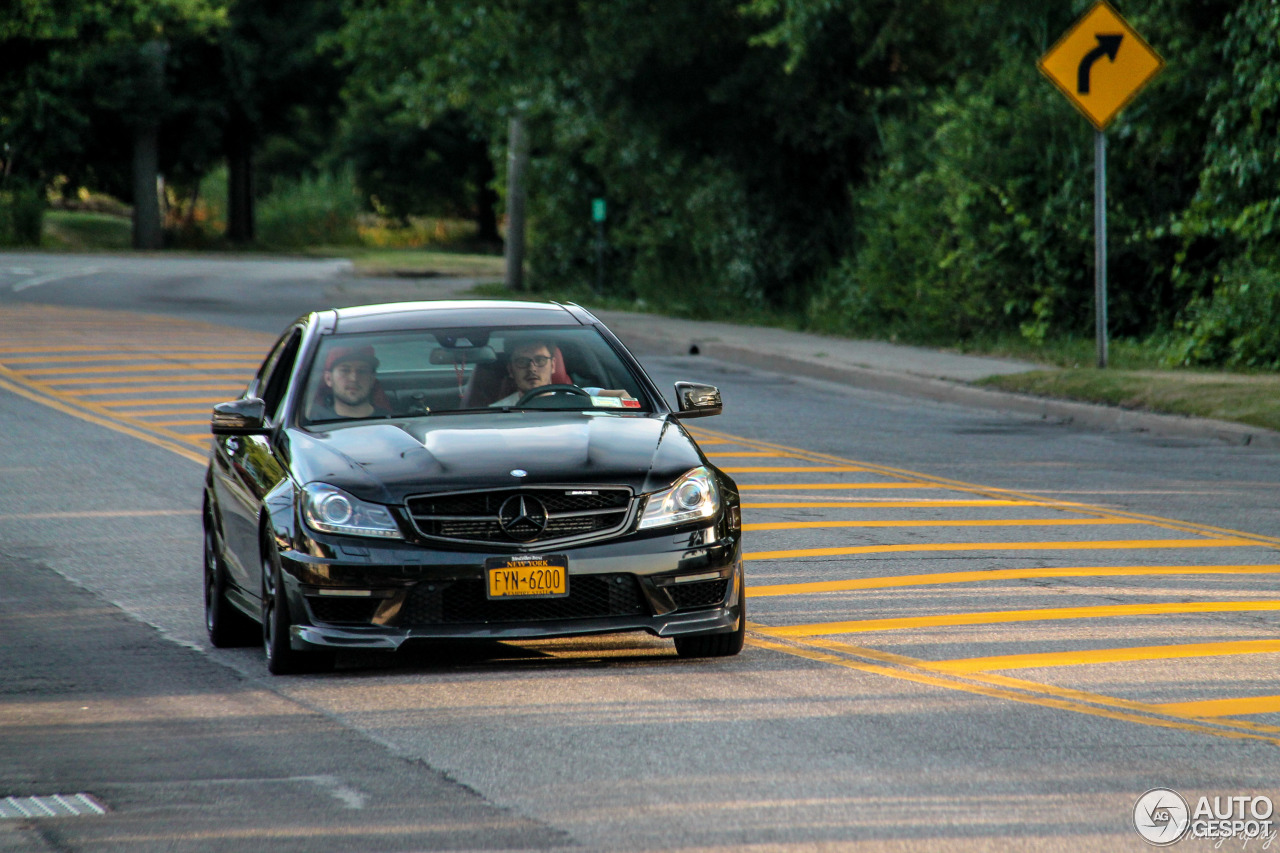 Mercedes-Benz C 63 AMG Coupé