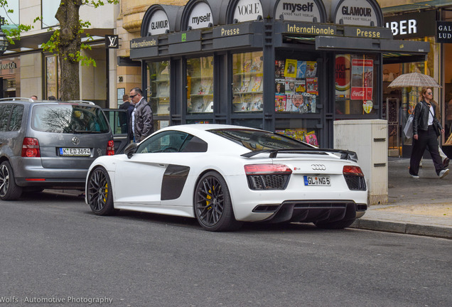 Audi R8 V10 Plus 2015