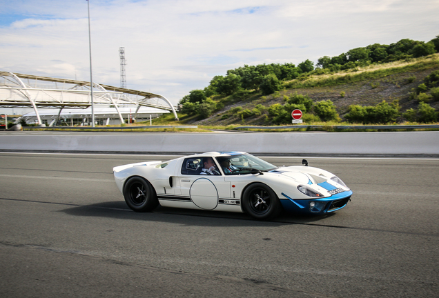 Ford GT40