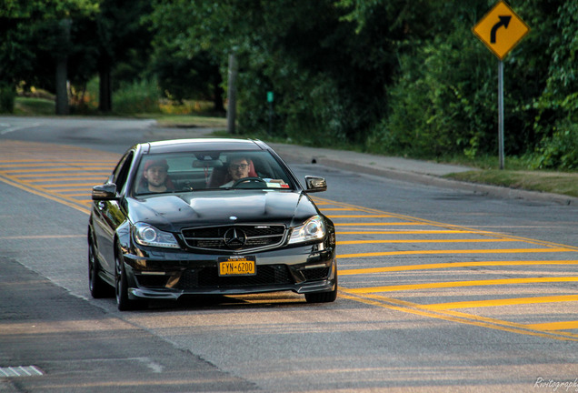 Mercedes-Benz C 63 AMG Coupé