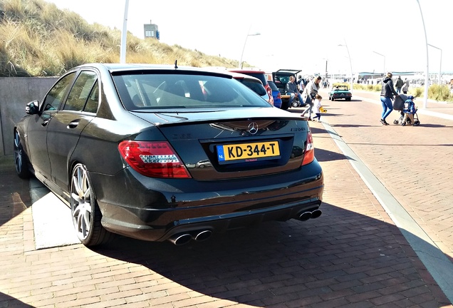 Mercedes-Benz C 63 AMG W204