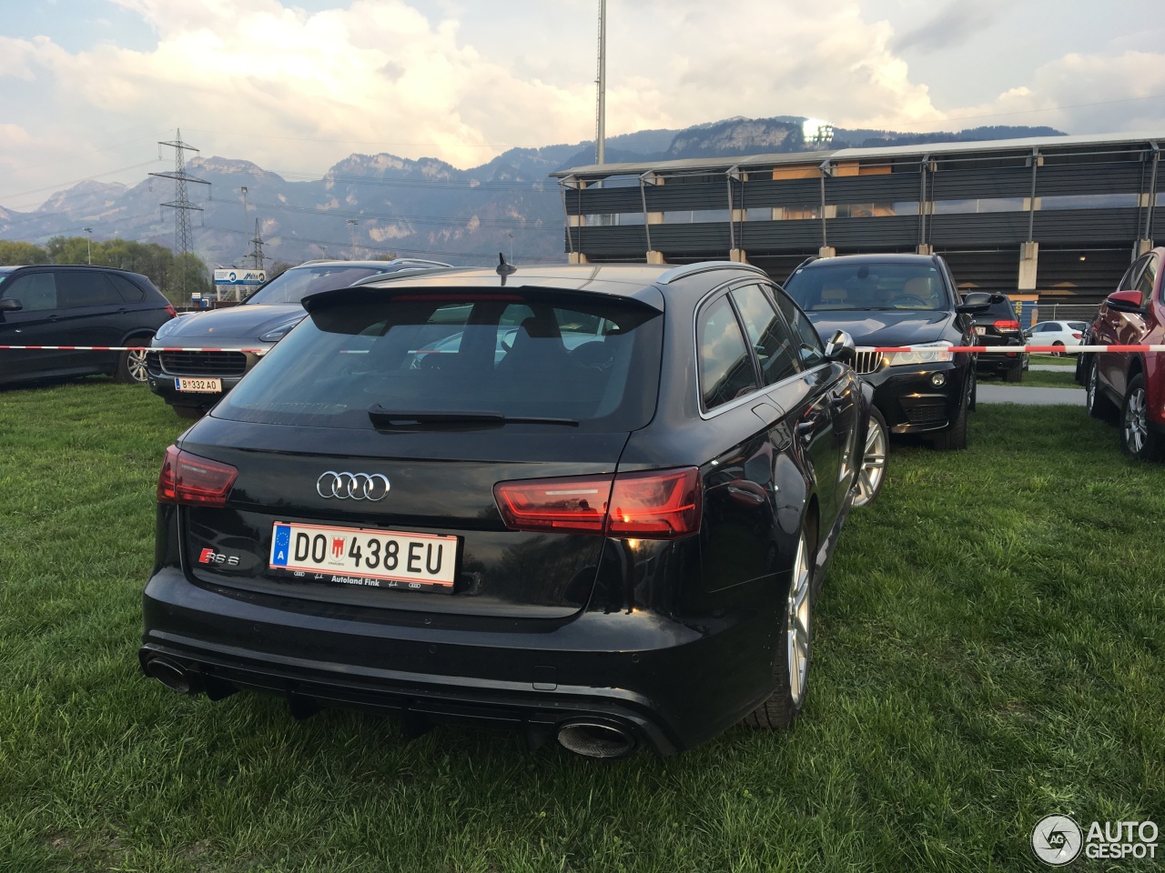 Audi RS6 Avant C7 2015