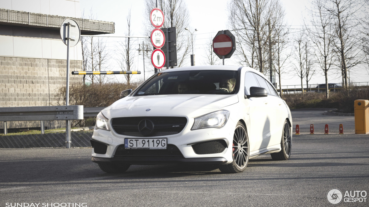 Mercedes-Benz CLA 45 AMG Shooting Brake