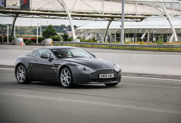 Aston Martin V8 Vantage