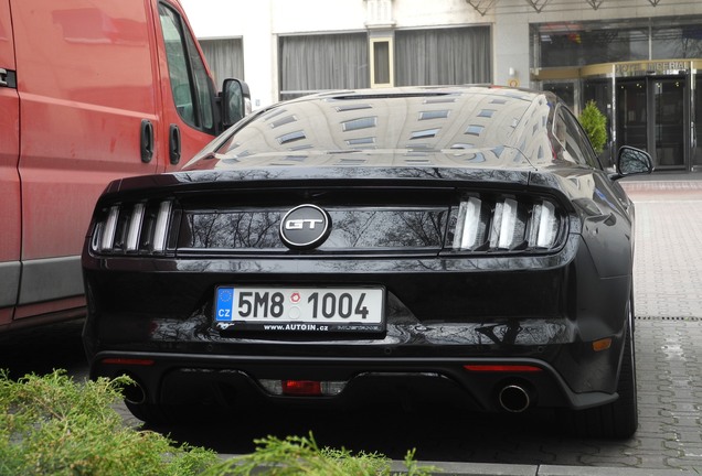 Ford Mustang GT 2015