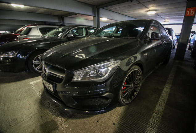 Mercedes-Benz CLA 45 AMG C117