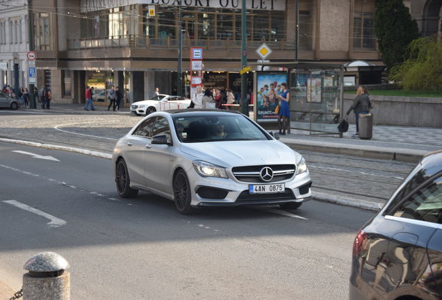 Mercedes-Benz CLA 45 AMG C117