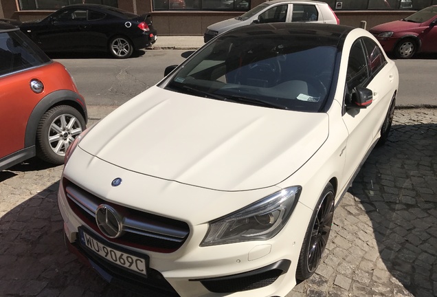 Mercedes-Benz CLA 45 AMG Edition 1 C117