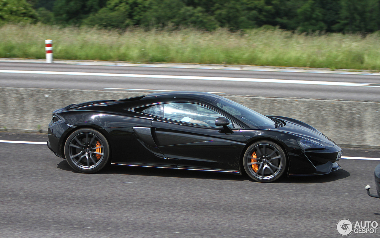 McLaren 570S