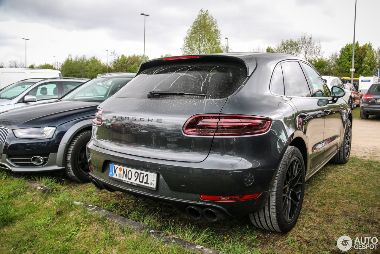 Porsche 95B Macan GTS