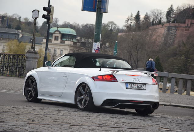 Audi TT-RS Roadster