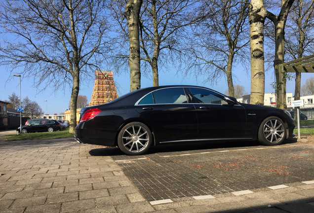 Mercedes-Benz S 63 AMG V222