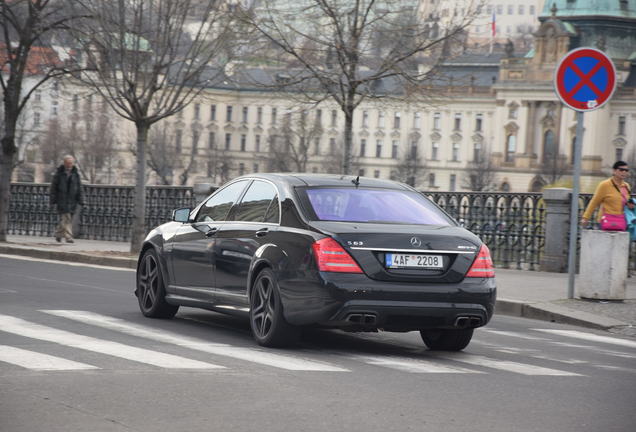 Mercedes-Benz S 63 AMG W221 2010